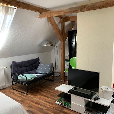 Das Haus Am Teich Besitz Luaran gambar