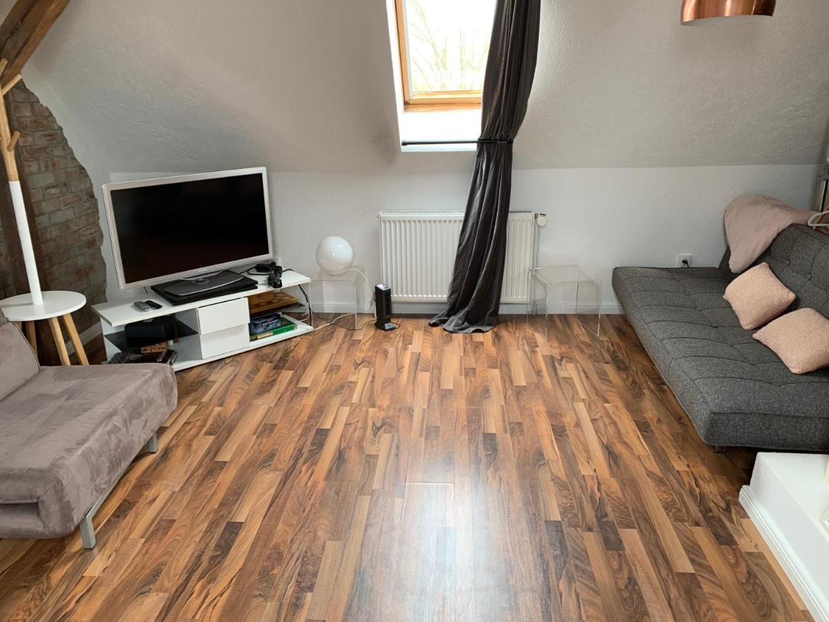 Das Haus Am Teich Besitz Luaran gambar